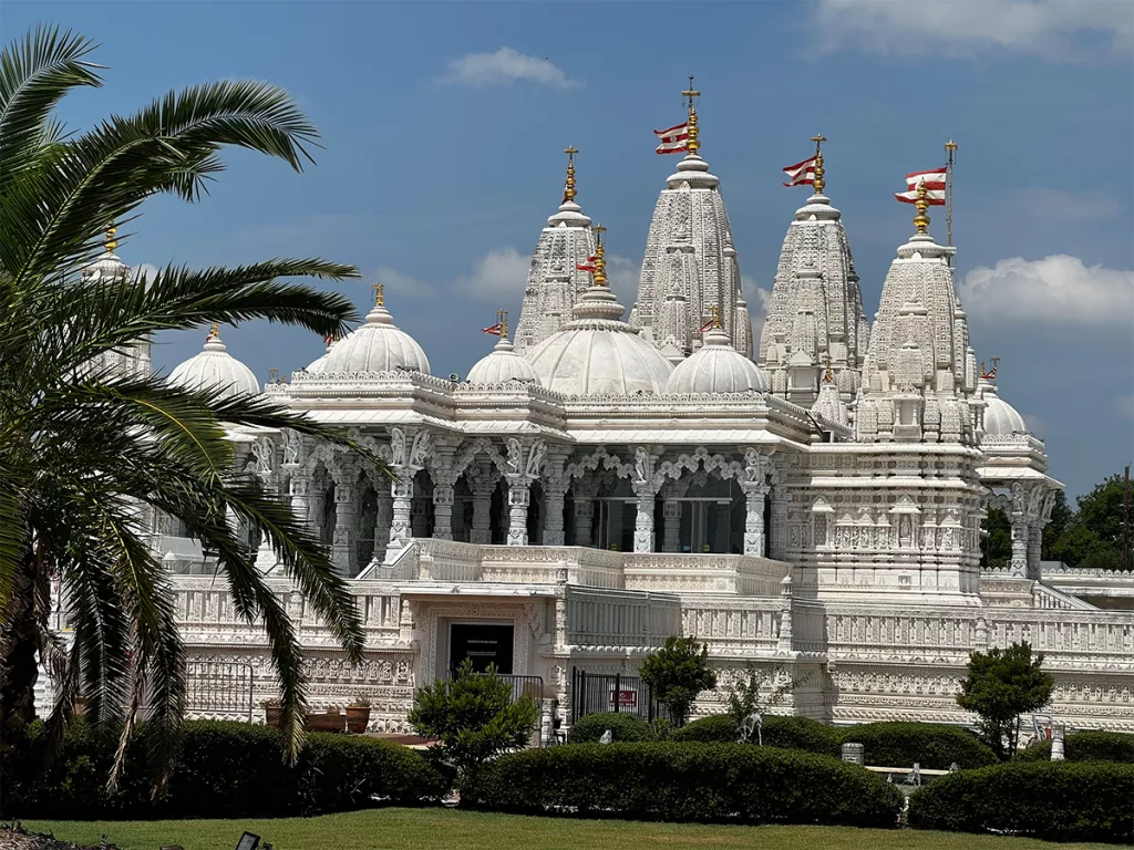 Sugar Land, TX 8 BAPS Shri Swaminarayan Mandir Houston